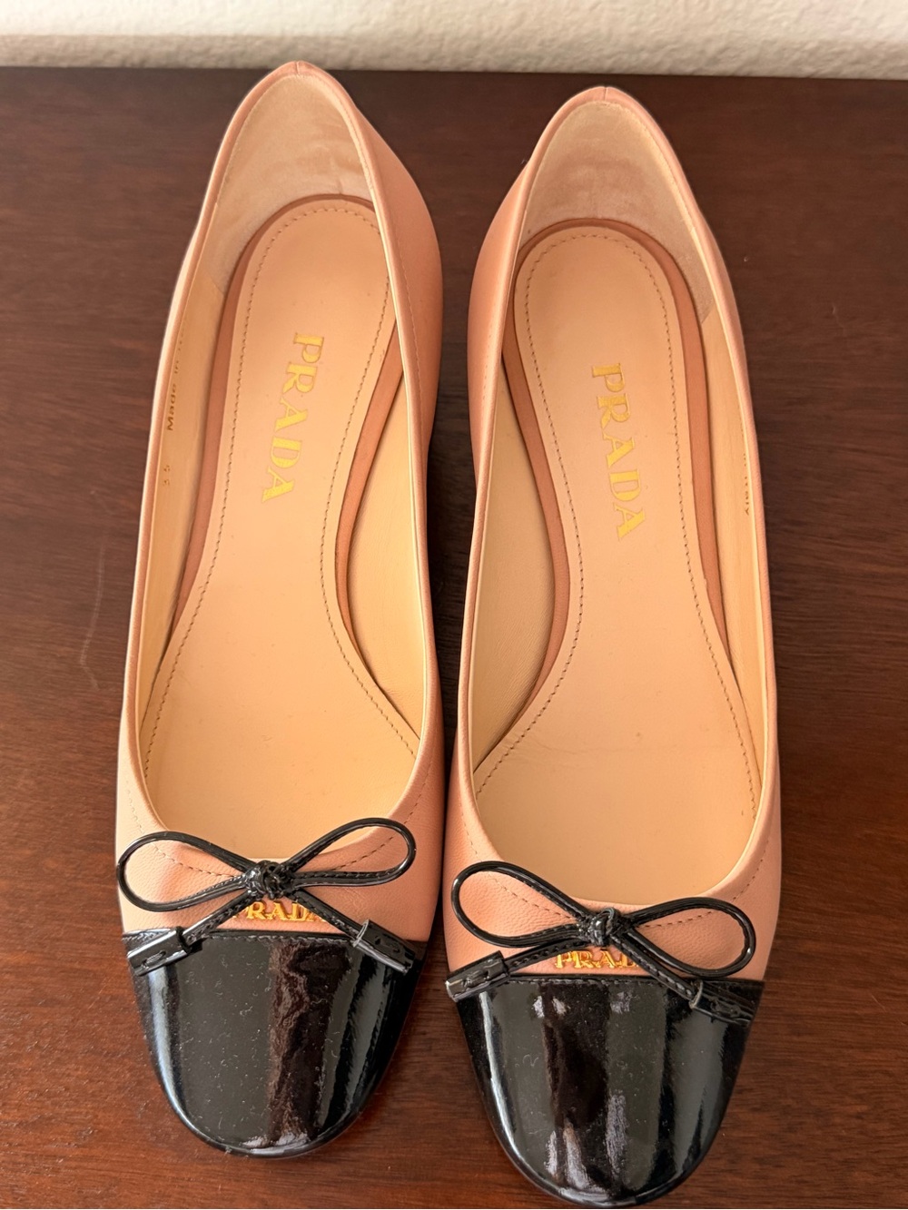 Prada beige Pink Leather pumps with Black Patent Cap Toe